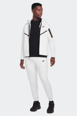 NSW TECH FLEECE FULL-ZIP HOODIE(Nike Mens Tech Fleece Full Zip Hoodie Hv0949_birch Heather Black) 23 NSW TECH FLEECE FULL-ZIP HOODIE(Nike Mens Tech Fleece Full Zip Hoodie Hv0949_birch Heather Black) -Sporty Fashion 001 nike02 0000 AURORA HV0949 051 PHSYM008 2000