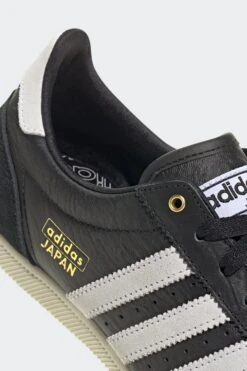 W JAPAN(Adidas Womens Japan_cblack Ftwwht Goldmt) -Sporty Fashion 01 adidas 0018 IH5490 8 FOOTWEAR Photography DetailView1 transparent