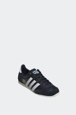 W JAPAN(Adidas Womens Japan_cblack Ftwwht Goldmt) -Sporty Fashion 01 adidas 0020 IH5490 6 FOOTWEAR Photography FrontLateralTopView transparent