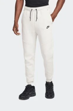 NSW TECH FLEECE JOGGERS(Nike Mens Tech Fleece Joggers_lt Orewood Brn Black)