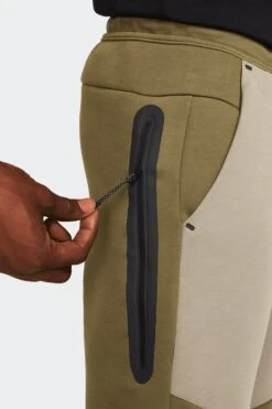NSW TECH FLEECE JOGGERS(Nike Mens Tech Fleece Joggers_medium Olive Light Army Black) -Sporty Fashion 01 nike app 0005 AURORA HV0959 222 PHSYM003 2000