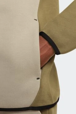 NSW TECH FLEECE FULL-ZIP HOODIE(Nike Mens Tech Fleece Full Zip Hoodie Hv0949_medium Olive Light Army Black) -Sporty Fashion 01 nike app 0011 AURORA HV0949 222 PHSYM007 2000