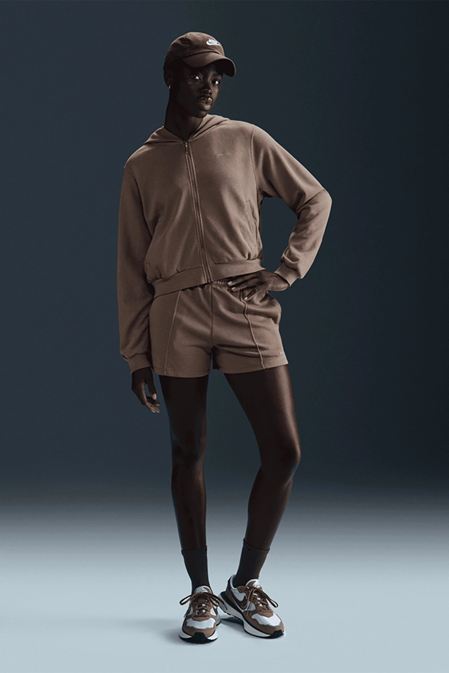 W NSW CHILL TERRY HOODIE(Nike Womens Nsw Chill Terry Fn2415_mink Brown Mink Brown) 6 W NSW CHILL TERRY HOODIE(Nike Womens Nsw Chill Terry Fn2415_mink Brown Mink Brown) - Image 4