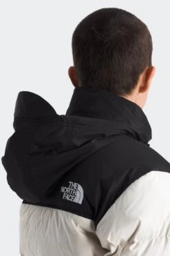 The North Face W RETRO NUPTSE(Northface Womens Retro Nuptse_white Dune Tnf Black) -Sporty Fashion 01 tnf 0011 NF0A3XEOROU MODELHOOD4