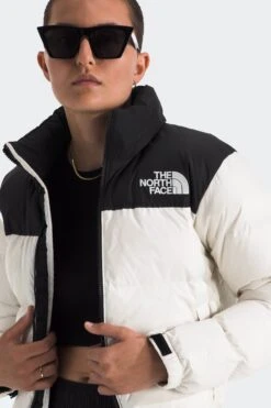The North Face W RETRO NUPTSE(Northface Womens Retro Nuptse_white Dune Tnf Black) -Sporty Fashion 01 tnf 0014 NF0A3XEOROU HERO2