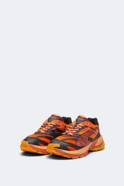 PLEASURES VELOPHASIS OVERDYED(Puma Mens Velophasis Overdyed_cayenne Pepper Astro Red) -Sporty Fashion 39330102
