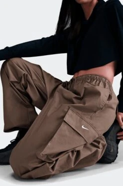 W NSW OVERSIZED CARGO PANTS(Nike Womens Nsw Ib1058_mink Brown Sail) -Sporty Fashion APP 0000 AURORA IB1058 214 PHSYM003 2000