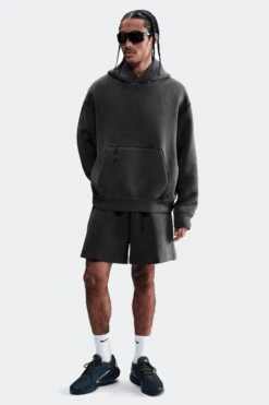 TECH FLEECE HOODIE(Nike Mens Tech Hj0681_black Black) 10 TECH FLEECE HOODIE(Nike Mens Tech Hj0681_black Black) -Sporty Fashion APP 0008 AURORA HJ0681 010 PHSFM001 2000