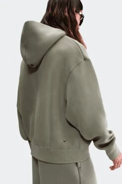 TECH FLEECE HOODIE(Nike Mens Tech Hj0681_light Army Black) -Sporty Fashion APP 0008 AURORA HJ0681 320 PHSYM002 2000