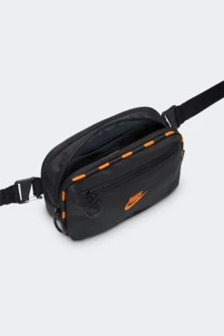 HAYWARD PATROL CROSSBODY(Nike Equipment Hayward Patrol Hj8229_black Black Safety Orange) -Sporty Fashion APP 0039 AURORA HJ8229 010 PHSYD002 2000