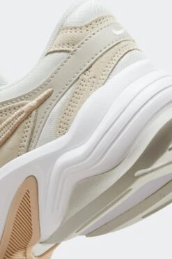 W AL8(Nike Womens Al8 Fj3794_sail Sanddrift Light Bone Coconut Milk) -Sporty Fashion REF 2 Recovered.jpeg 0013 AURORA FJ3794 100 PHSYD002 2000