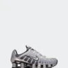 SHOX TL(Nike Mens Shox Tl Ih4466_metallic Silver Summit White Wolf Grey) 1 SHOX TL(Nike Mens Shox Tl Ih4466_metallic Silver Summit White Wolf Grey) -Sporty Fashion REF 2 Recovered.jpeg 0051 AURORA IH4466 095 PHSRH000 2000