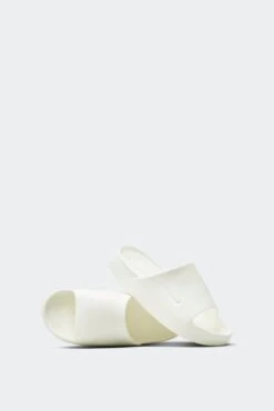 CALM SLIDES(Nike Mens Calm Slides Fd4116_sail Sail) -Sporty Fashion REF 2 Recovered.jpeg 0066 AURORA FD4116 100 PHCTH002 2000