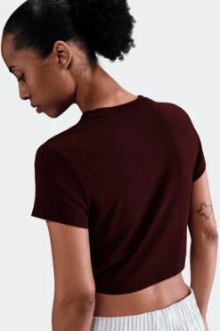 W NSW CHILL KNIT TEE(Nike Womens Nsw Chill Knit Hf9538_burgundy Crush) -Sporty Fashion REF 2 Recovered 0002 REF 2 Recovered 0035 AURORA HF9538 652 PHSYM002 2000