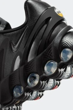 W AIR MAX DN8(Nike Womens Air Max Dn8 Hf5509_black Mtlc Dark Grey Iron Grey) -Sporty Fashion REF 2 Recovered 0011 AURORA HF5509 002 PHSYD002 2000