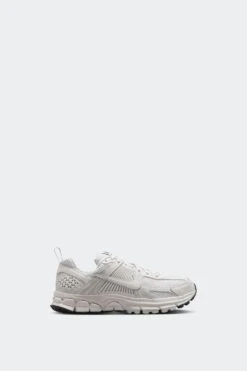 VOMERO 5 GS(Nike Big Kids Vomero 5 Hf6998_white Vast Grey Black)
