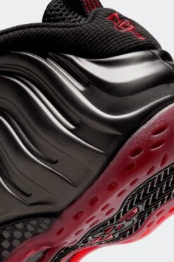 AIR FOAMPOSITE ONE(Nike Mens Air Foamposite One Ib2219_black Varsity Red) -Sporty Fashion REF 2 0004 AURORA IB2219 001 PHSYD002 2000