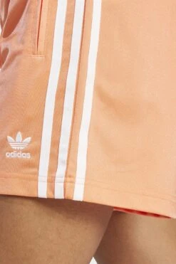 W FIREBIRD SHORTS(Adidas Womens Adicolor Classics Firebird Shorts_semi Coral) -Sporty Fashion REF 2 0023 JD0818 6 APPAREL OnModel DetailView2 white