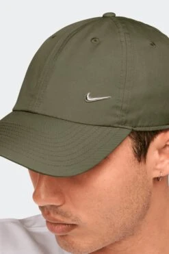 DRI-FIT CLUB CAP(Nike Equipment Dri Fit Club Fb5372_medium Olive Metallic Silver) -Sporty Fashion REF 2 0036 AURORA FB5372 222 PHSYM002 2000
