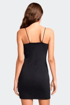 W NSW CHILL KNIT DRESS(Nike Womens Nsw Chill Knit Fn4157_black Sail) -Sporty Fashion REF 2 0038 AURORA FN4157 010 PHSBM001 2000