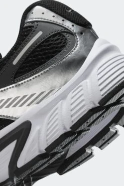 V5 RNR(Nike Mens V5 Rnr Hj5228_black Black Anthracite Smoke Grey) -Sporty Fashion REF 2 0048 AURORA HJ5228 004 PHSYD002 2000