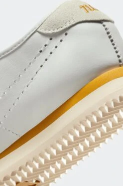 W CORTEZ LEATHER(Nike Womens Cortez Leather Hq1841_white Bronze Light Bone Coconut Milk) -Sporty Fashion REF 2 0058 AURORA HQ1841 100 PHSYD002 2000