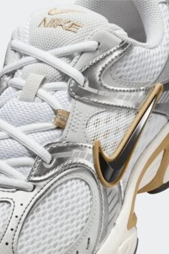 V5 RNR(Nike Mens V5 Rnr Hj5228_white Medium Ash Parachute Beige) -Sporty Fashion REF 2 0060 AURORA HJ5228 102 PHSYD001 2000