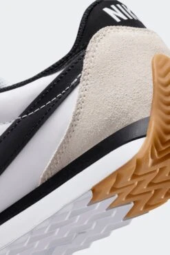 W PACIFIC(Nike Womens Pacific Hm4771_white Black Platinum Tint Safety Orange) -Sporty Fashion REF 2 0064 AURORA HM4771 105 PHSYD002 2000