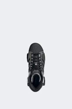 W SUPERSTAR 82 SKATE(Adidas Womens Superstar 82 Skate_silvmt Cblack Ftwwht) -Sporty Fashion REF 2 0186 JH5522 3 FOOTWEAR Photography TopPortraitView transparent
