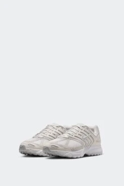 AIR PEGASUS 2005 SE(Nike Mens Air Pegasus 2005 Se Ib2983_platinum Tint Mtlc Platinum) -Sporty Fashion REF 2 0197 AURORA IB2983 001 PHCFH001 2000