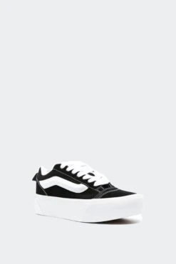 KNU STACK(Vans Unisex Knu Stack_black True White) -Sporty Fashion Untitled 1 Recovered 0001 Layer10 64cc0c2c eaf8 4208 8c60 07db1bb9fc93