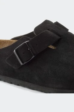 BOSTON SOFT FOOTBED (N)(Birkenstock Unisex Boston Soft Footbed N_black) -Sporty Fashion Untitled 1 Recovered 0001 Layer13 a3a591a6 de66 409a 9565 ffe19a6fa387