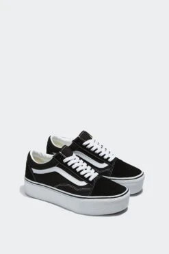 OLD SKOOL STACKFORM(Vans Unisex Old Skool Stackform_suede Canvas Black) -Sporty Fashion Untitled 1 Recovered 0002 Layer6 8163f38c be6a 496d b31f ad1d56172a52