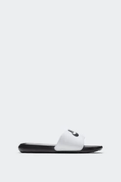 VICTORI ONE(Nike Mens Victori One_white Black Black)
