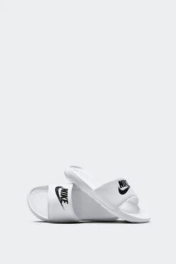 W VICTORI ONE(Nike Womens Victori One_white Black White) -Sporty Fashion Untitled 1 Recovered 0007 Layer8