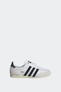 W JAPAN(Adidas Womens Japan_footwear White Core Black Gold Metallic)
