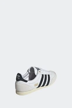 W JAPAN(Adidas Womens Japan_footwear White Core Black Gold Metallic) -Sporty Fashion Untitled 1 Recovered 0065 IH5489 7 FOOTWEAR Photography BackLateralTopView transparent