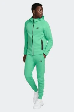 NSW TECH FLEECE JOGGERS(Nike Mens Tech Fleece Joggers_spring Green Black) -Sporty Fashion Untitled 1 0002 AURORA FB8002 363 PHSYM007 2000