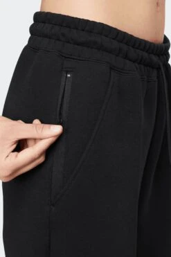 W NSW TECH FLEECE JOGGERS(Nike Womens Nsw Tech Fleece Joggers_black Black) -Sporty Fashion Untitled 1 0002 AURORA FB8330 010 PHSYM004 2000