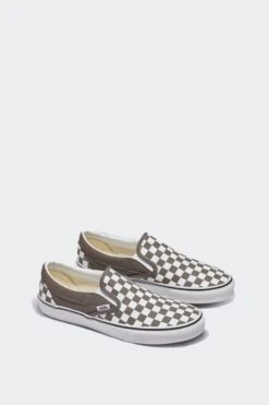 CLASSIC SLIP ON(Vans Unisex Classic Slip On_checkerboard) -Sporty Fashion Untitled 1 0002 Layer5 f5cbf99b a702 4ceb b0f5 ec5b9258be72