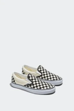 CLASSIC SLIP ON(Vans Unisex Classic Slip On_black White Checkerboard) -Sporty Fashion Untitled 1 0002 Layer7 3cf758b5 376e 4b48 909e 7698d8887b90