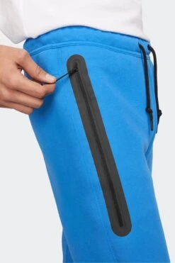 NSW TECH FLEECE JOGGERS(Nike Mens Tech Fleece Joggers_lt Photo Blue Black) -Sporty Fashion Untitled 1 0003 AURORA FB8002 435 PHSYM004 2000
