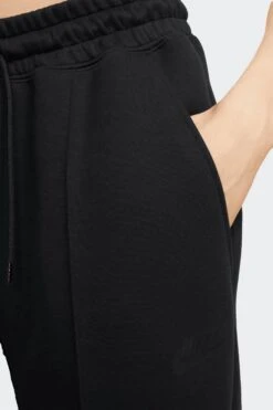 W NSW TECH FLEECE JOGGERS(Nike Womens Nsw Tech Fleece Joggers_black Black) -Sporty Fashion Untitled 1 0003 AURORA FB8330 010 PHSYM002 2000