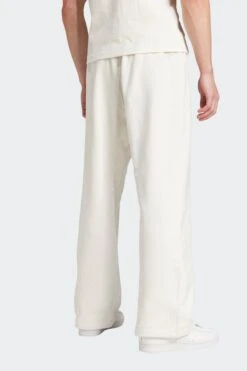 OLYMPIC PANTS(Adidas Mens Olympic Pants_white) -Sporty Fashion Untitled 1 0003 IX6765 4 APPAREL OnModel BackView transparent