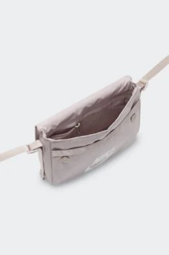 NSW FUTURA CROSSBODY BAG(Nike Equipment Nsw Futura 365 Crossbody Bag_platinum Violet Summit White) -Sporty Fashion Untitled 1 0004 Layer2 891d3a24 c8d1 42c4 93f2 4aa3196b3248
