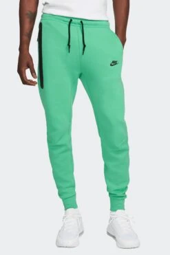 NSW TECH FLEECE JOGGERS(Nike Mens Tech Fleece Joggers_spring Green Black)