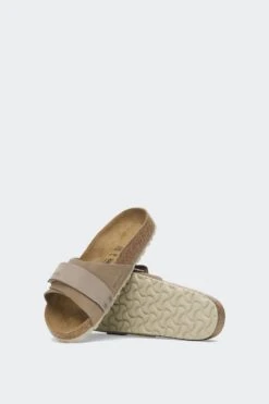 OITA (N)(Birkenstock Unisex Oita_taupe Suede Nubuck) -Sporty Fashion Untitled 1 0010 Layer3 c345daa4 4a0b 4feb 9aab 5310dc08e274