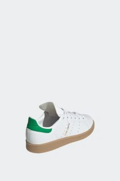 STAN SMITH GS(Adidas Big Kids Stan Smith_footwear White Green Gum 4) -Sporty Fashion Untitled 1 0011 IE8172 7 FOOTWEAR Photography BackLateralTopView transparent