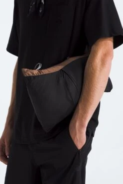 The North Face RETRO NUPTSE(Northface Mens Retro Nuptse_latte Tnf Black) -Sporty Fashion Untitled 2 0003 NF0A3C8D58W MODELALT6