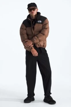 The North Face RETRO NUPTSE(Northface Mens Retro Nuptse_latte Tnf Black) -Sporty Fashion Untitled 2 0005 NF0A3C8D58W HERO2